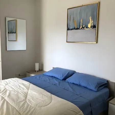 Apartment Seafront Xghajra