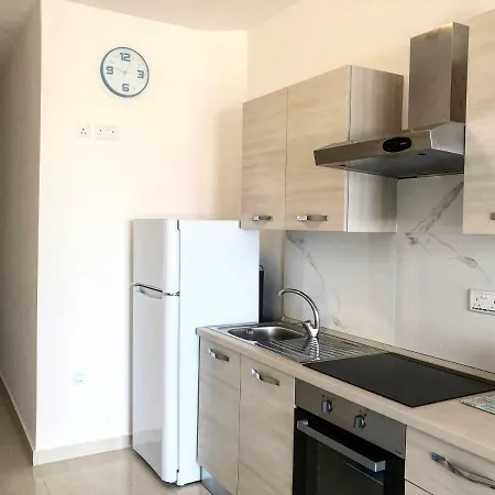Seafront Apartment *