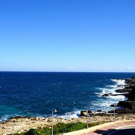 Apartamento Seafront Xghajra