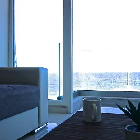 Apartamento Seafront Xghajra